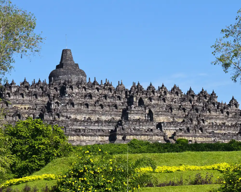 A Guide to Exploring Borobudur and Prambanan