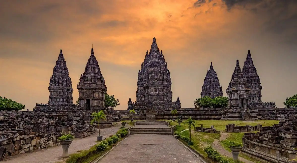 TJ Jogja | Yogyakarta, Central Java & East Java Tours
